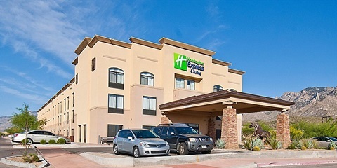 Holiday Inn Express Hotel