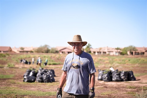 Thistle Grass Weed Pulling Volunteer Event-60.jpg