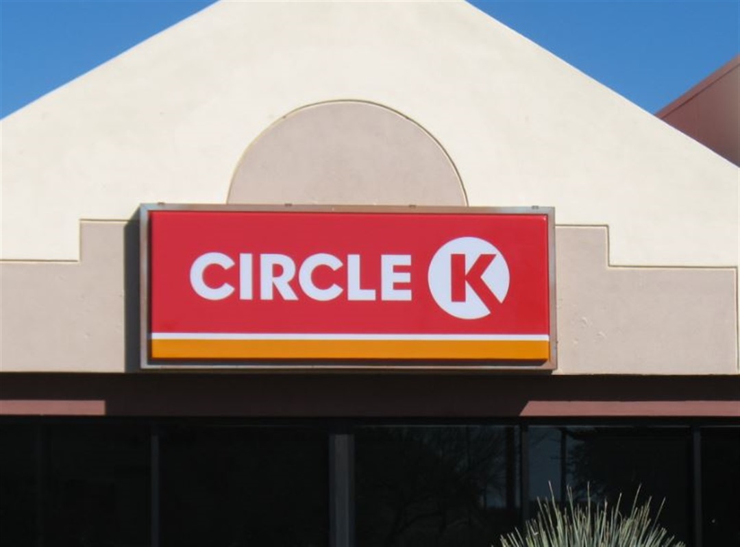 Circle K Oro Valley it's in our nature